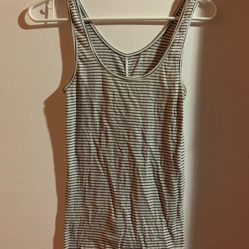 Fitted tank top
